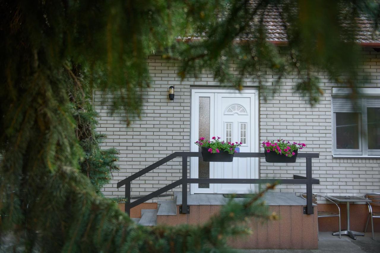 DuMalux Velvet Apartman Szabadka Kültér fotó